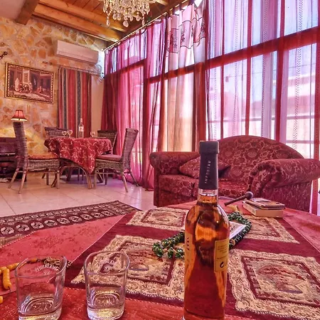 Pipitsa's Apartment