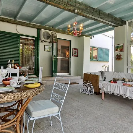 Pipitsa's Lägenhet Roda (Corfu)